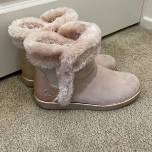 Airwalk women’s boots size 9 1/2